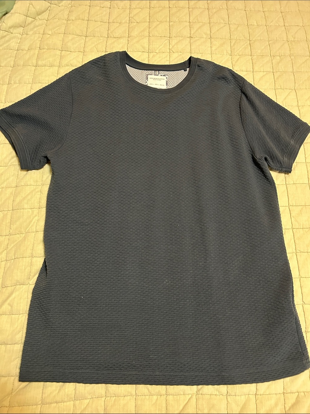 Men's Short Sleeve Crew Neck Shirt - Dark Gray Large